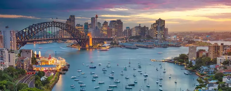 GlobalBanks Customer Review Henry