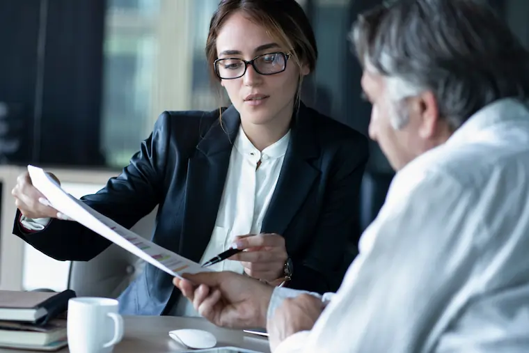 how to avoid business banking fees