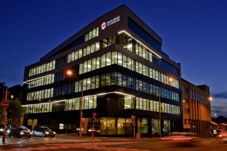 online broker luxembourg solution