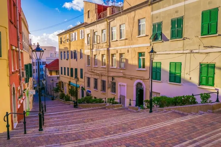 open bank account in gibraltar who should bank here