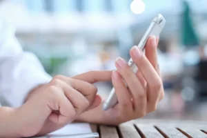 bank mobile alert visa card locked feature image