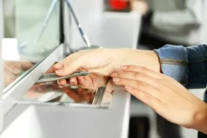 How to Send Money Through Western Union in Person feature image